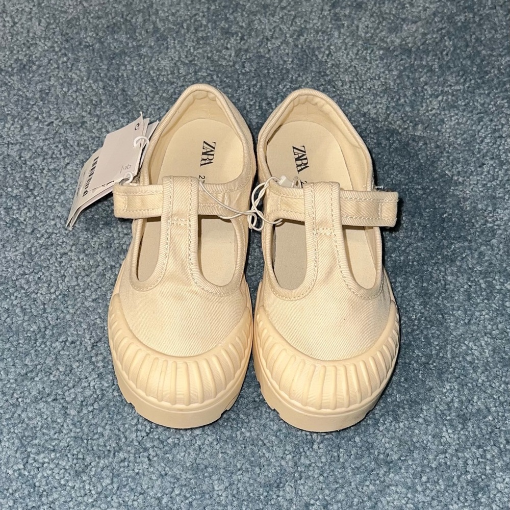 Zara Kids T-Strap Shoes - Off White - Size 27 (10.5T)